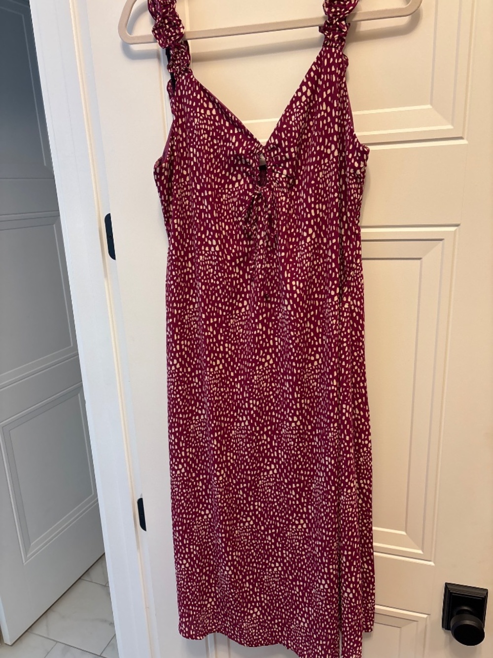 Dress - Picture 3 of 3